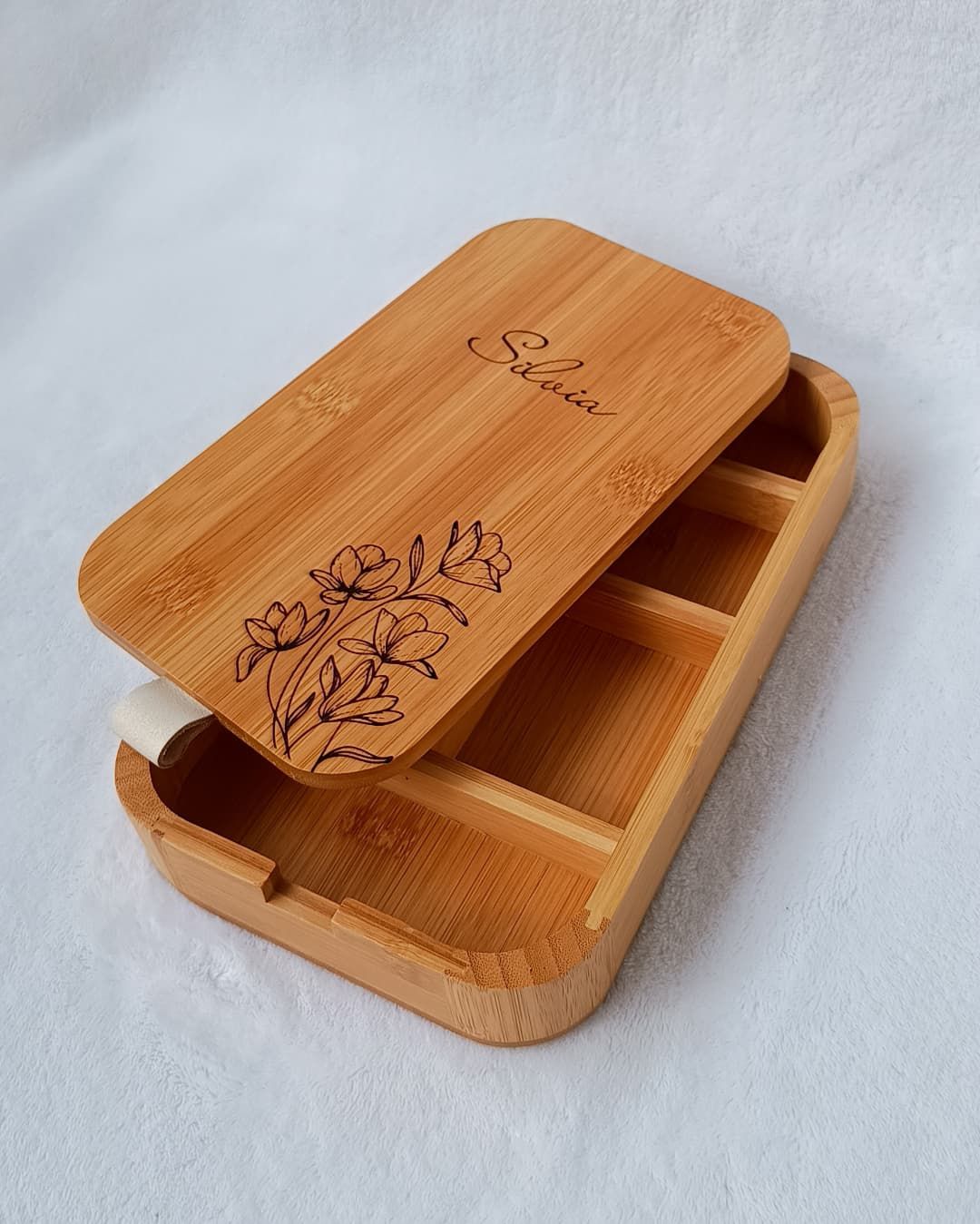 simple jewelry box